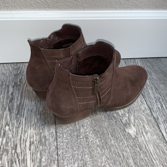 Sketchers Memory Foam block heel leather short brown Chelsea boots Sz 8.5 rustic - Picture 6 of 17